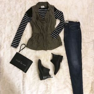 American Eagle Utility Vest